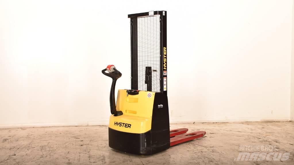 Hyster S 1.0E Empilhador para operador externo