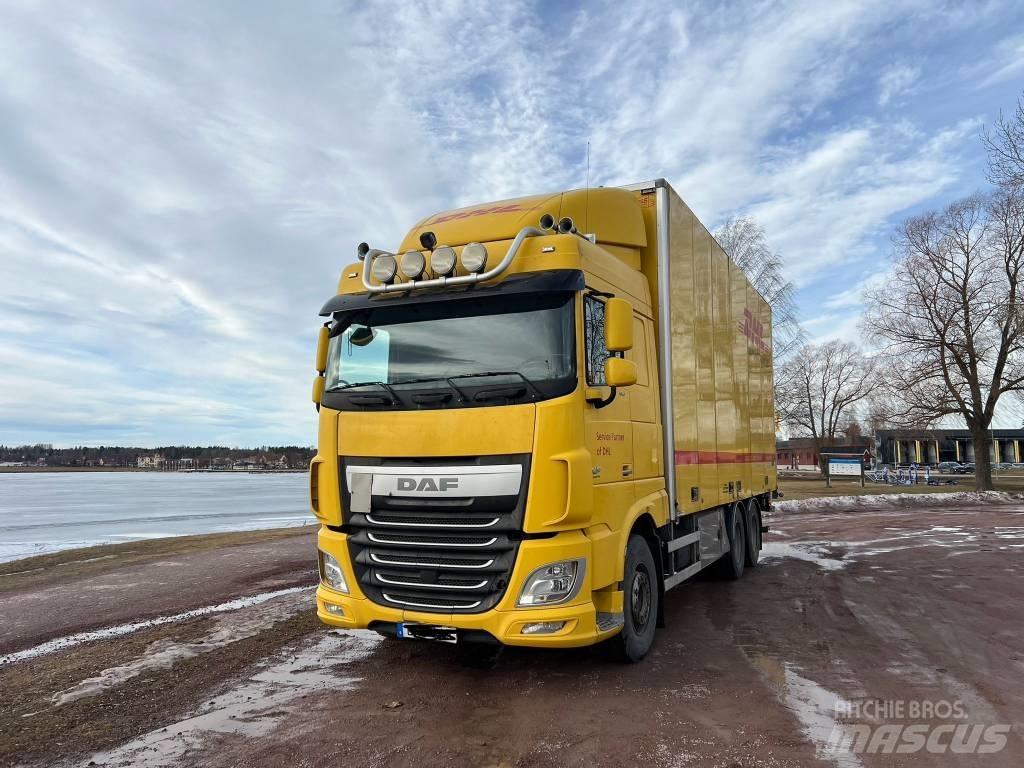 DAF FAS XF510Z Caminhões de caixa fechada