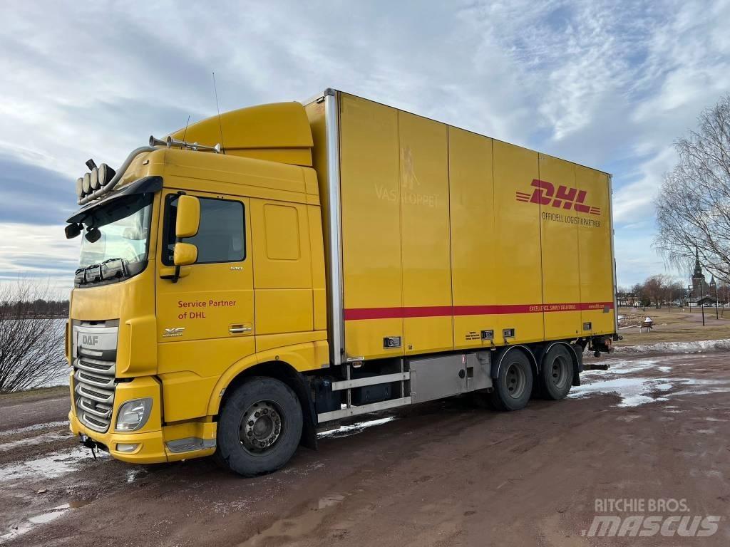 DAF FAS XF510Z Caminhões de caixa fechada