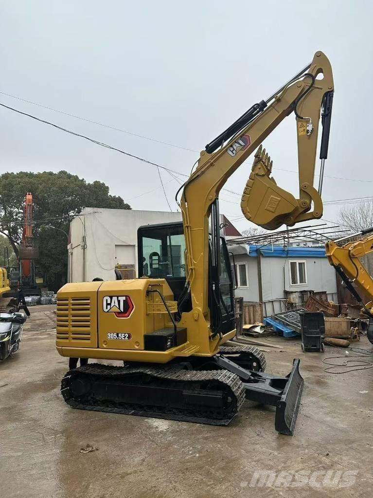 CAT 305.5E2 Miniescavadeiras