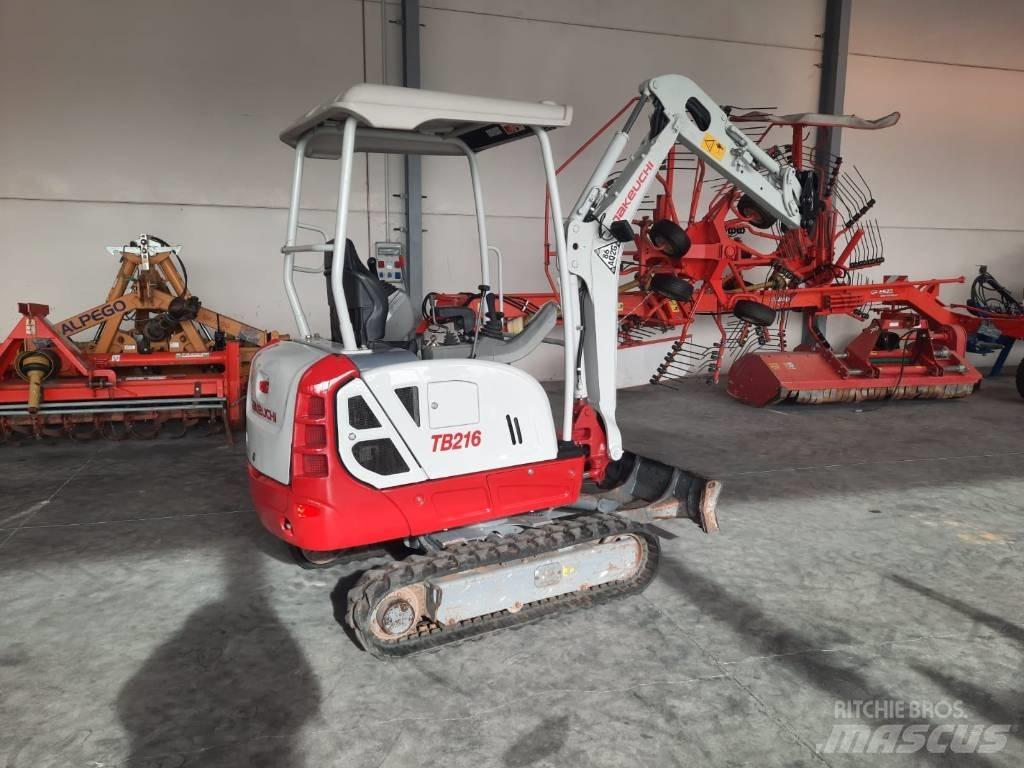 Takeuchi TB216 Miniescavadeiras