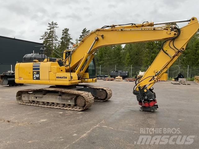 Komatsu PC210 Escavadeiras de esteiras