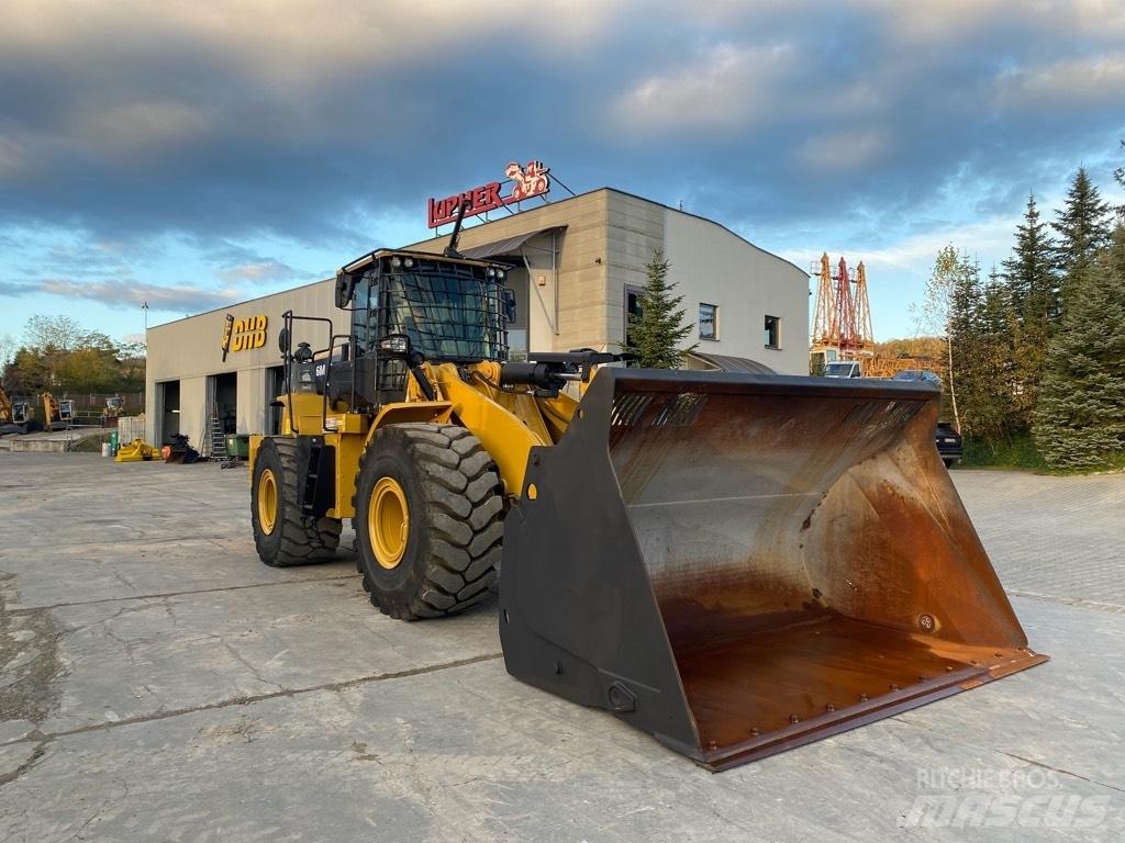 CAT 966 M Carregadeiras de rodas