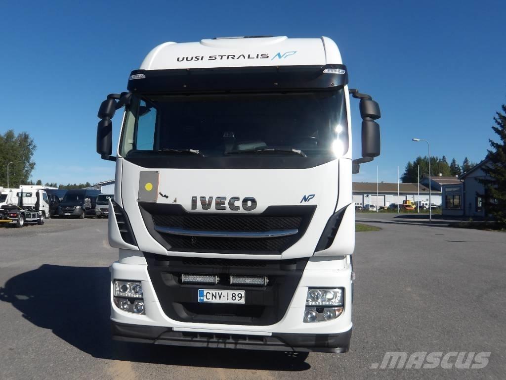 Iveco AS 440STX LNG Cavalos Mecânicos