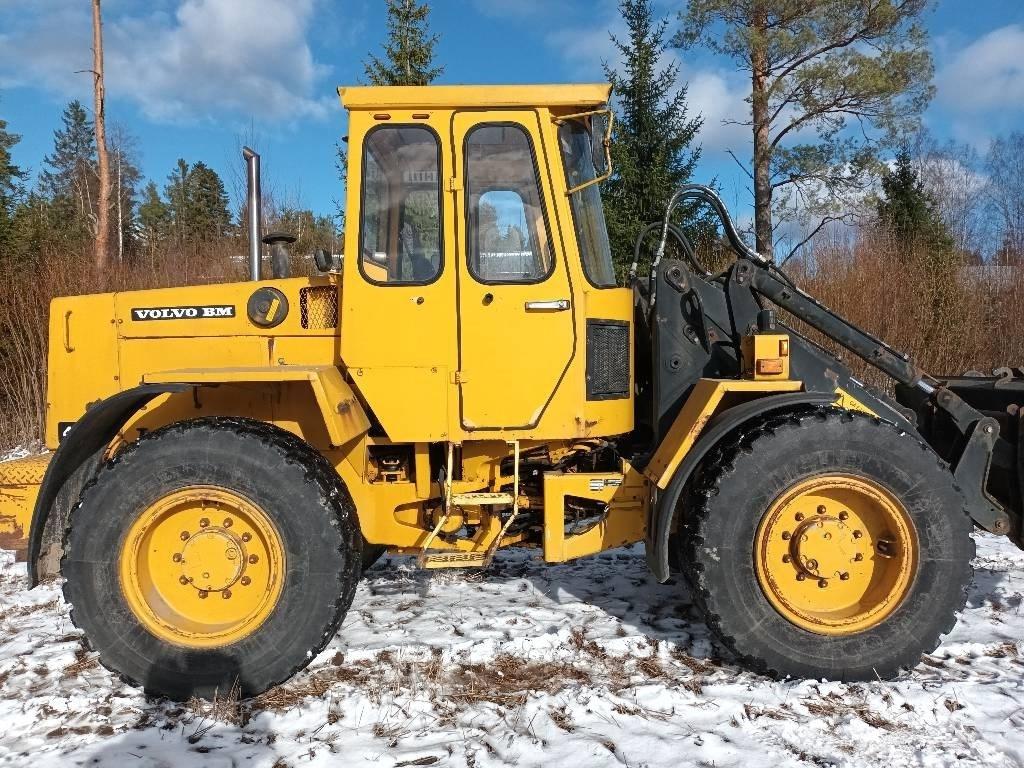 Volvo BM 4200 Carregadeiras de rodas
