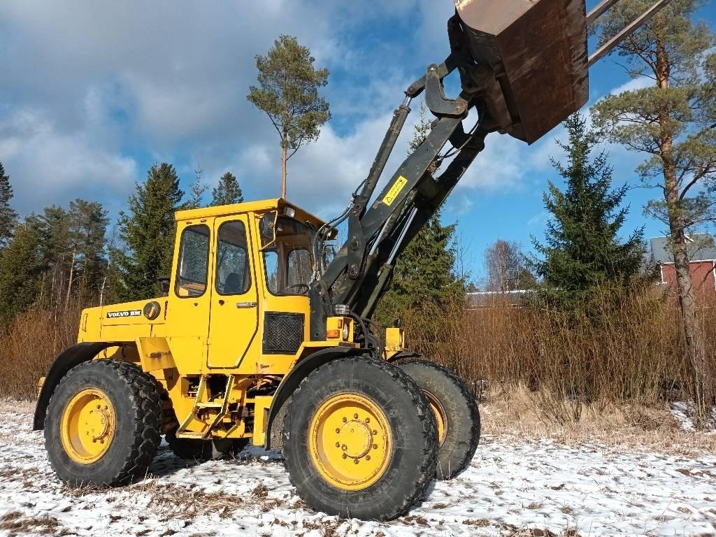 Volvo BM 4200 Carregadeiras de rodas