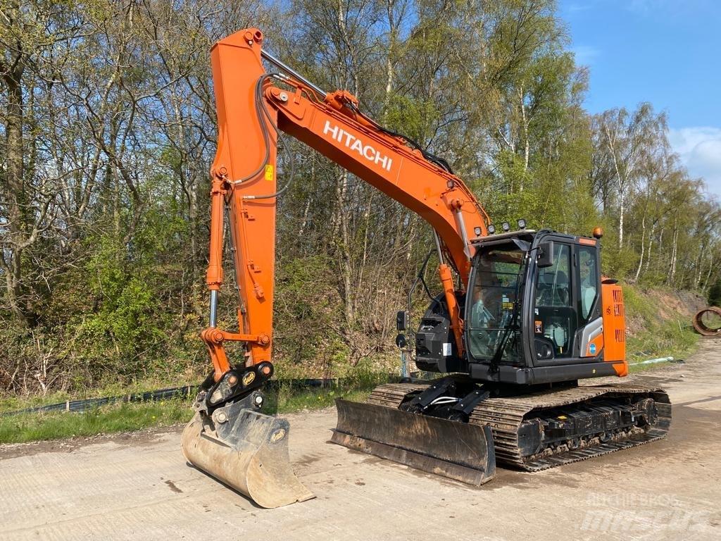 Hitachi ZX135USBL-7 Escavadeiras de esteiras