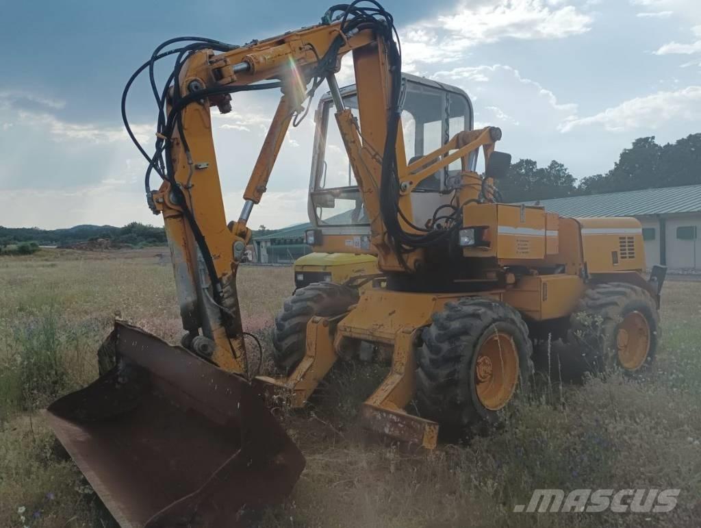 Mecalac 11 CX Escavadoras de rodas