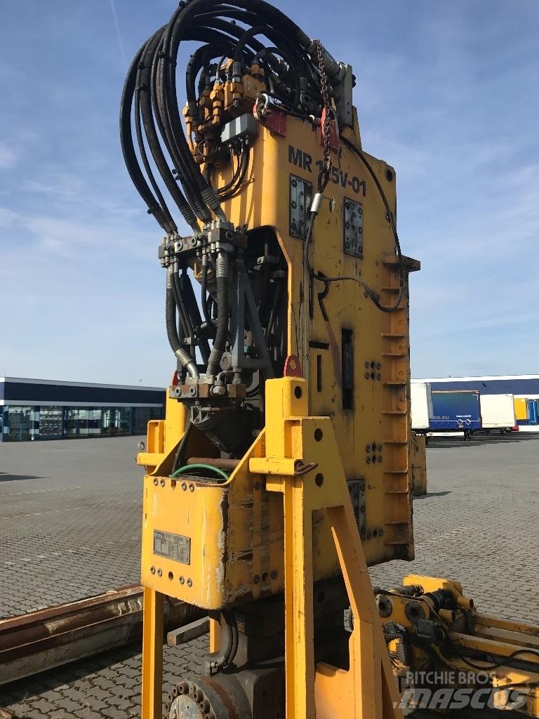 Bauer Vibro MR 125 V Acessórios e peças de equipamento de empilhagem