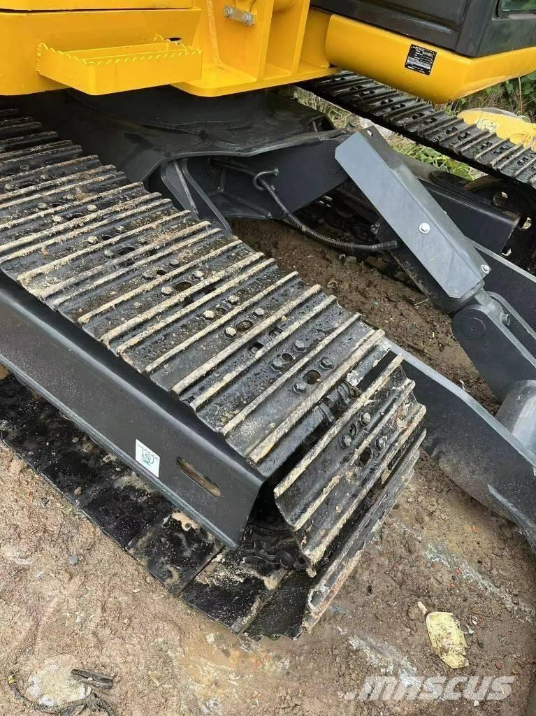 Komatsu 70 Escavadeiras de esteiras