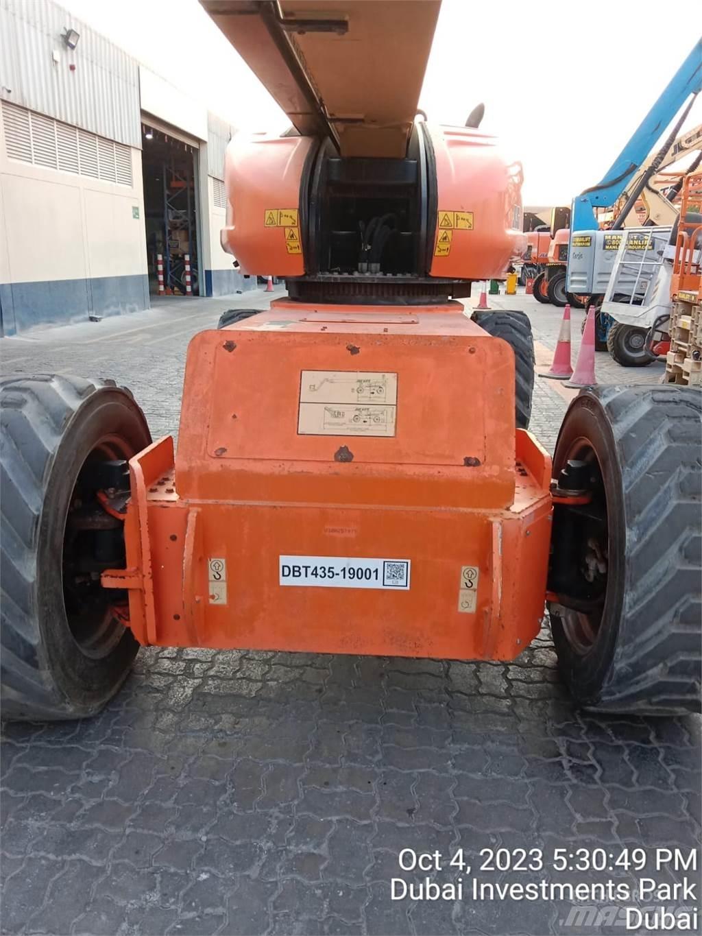 JLG 1350SJP Elevadores braços Telescópicos
