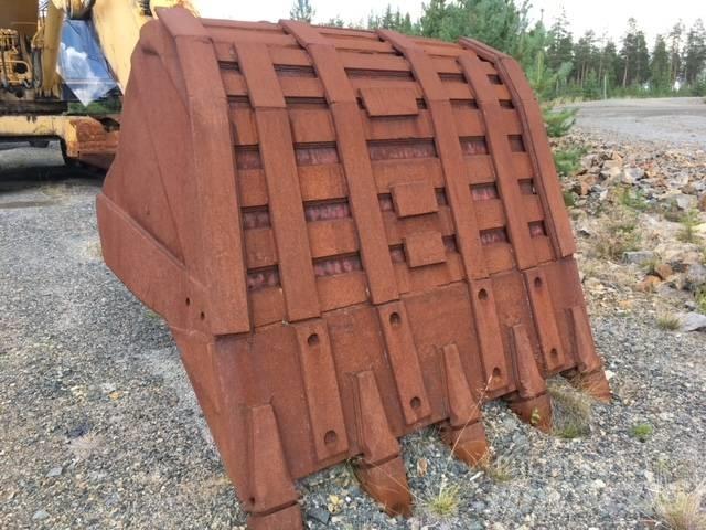 Komatsu PC 1000-1 Escavadeiras de esteiras