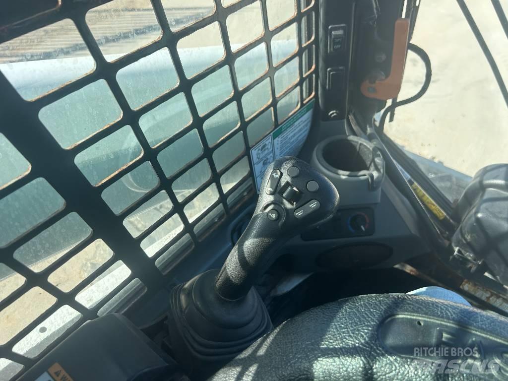 Bobcat S740 Minicarregadeiras