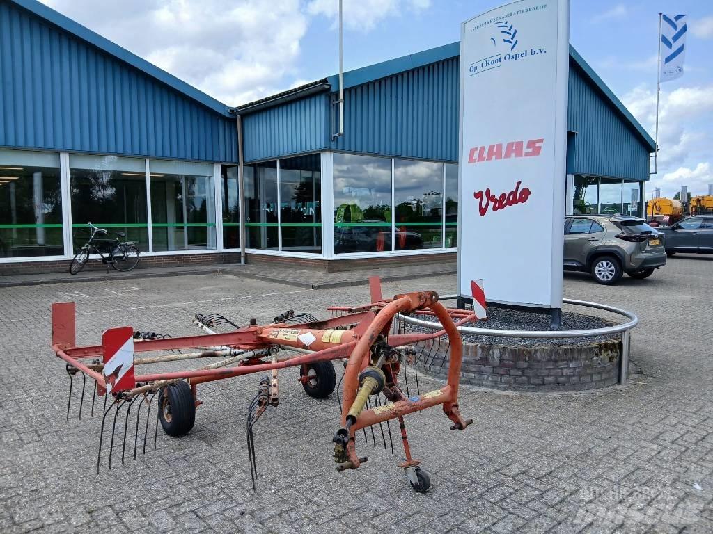 Kuhn GA 301 Gadanheiras-fileiras
