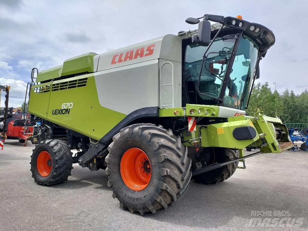 CLAAS Lexion 670 Ceifeiras debulhadoras
