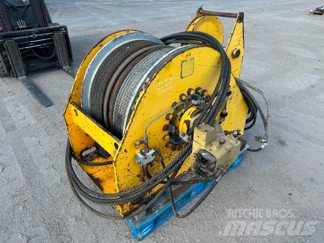 Bauer used winch Acessórios e peças de equipamento de perfuração