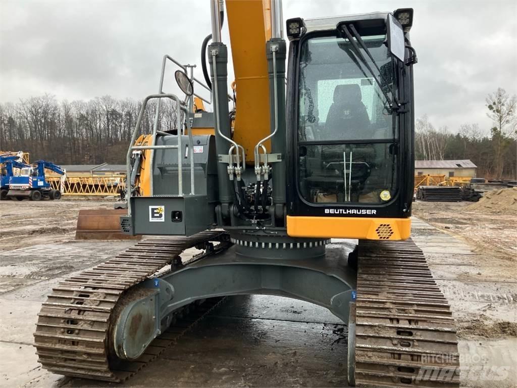Liebherr R924 Escavadeiras de esteiras