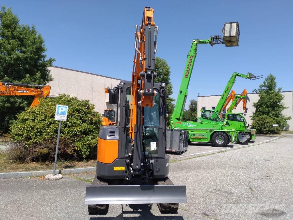 Develon DX 27 Z-7 Miniescavadeiras