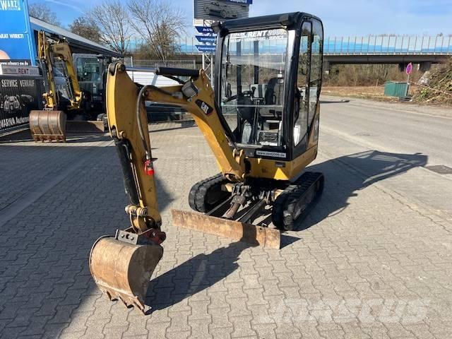 CAT 301.4 C Miniescavadeiras
