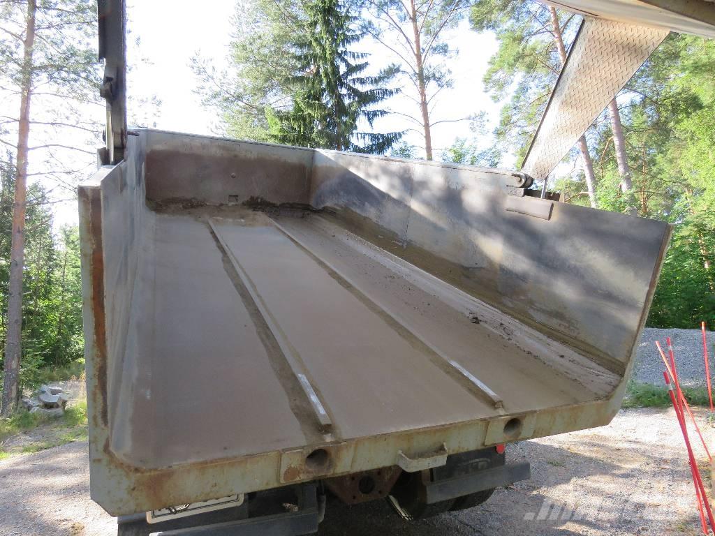 Sisu SR 300 Camiões basculantes
