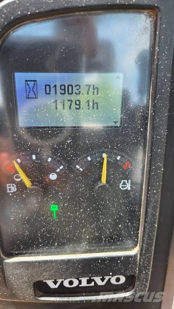 Volvo ECR 88 PLUS Escavadoras Midi 7t - 12t