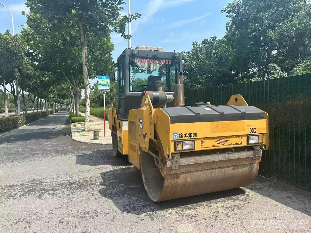 XCMG XD 82 Compactadores para terra