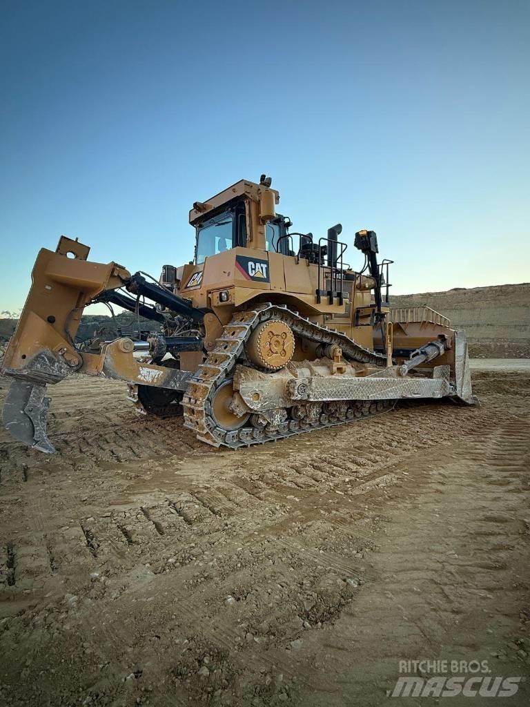 CAT D 10 T Dozers - Tratores rastos