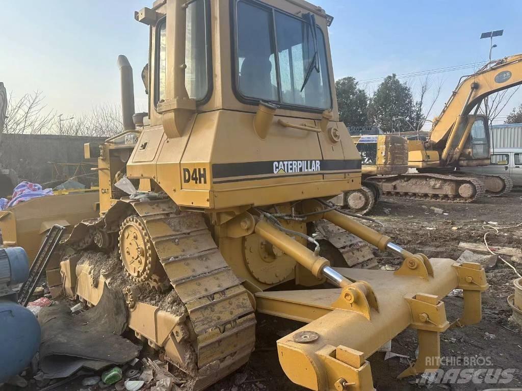 CAT D4H Dozers - Tratores rastos