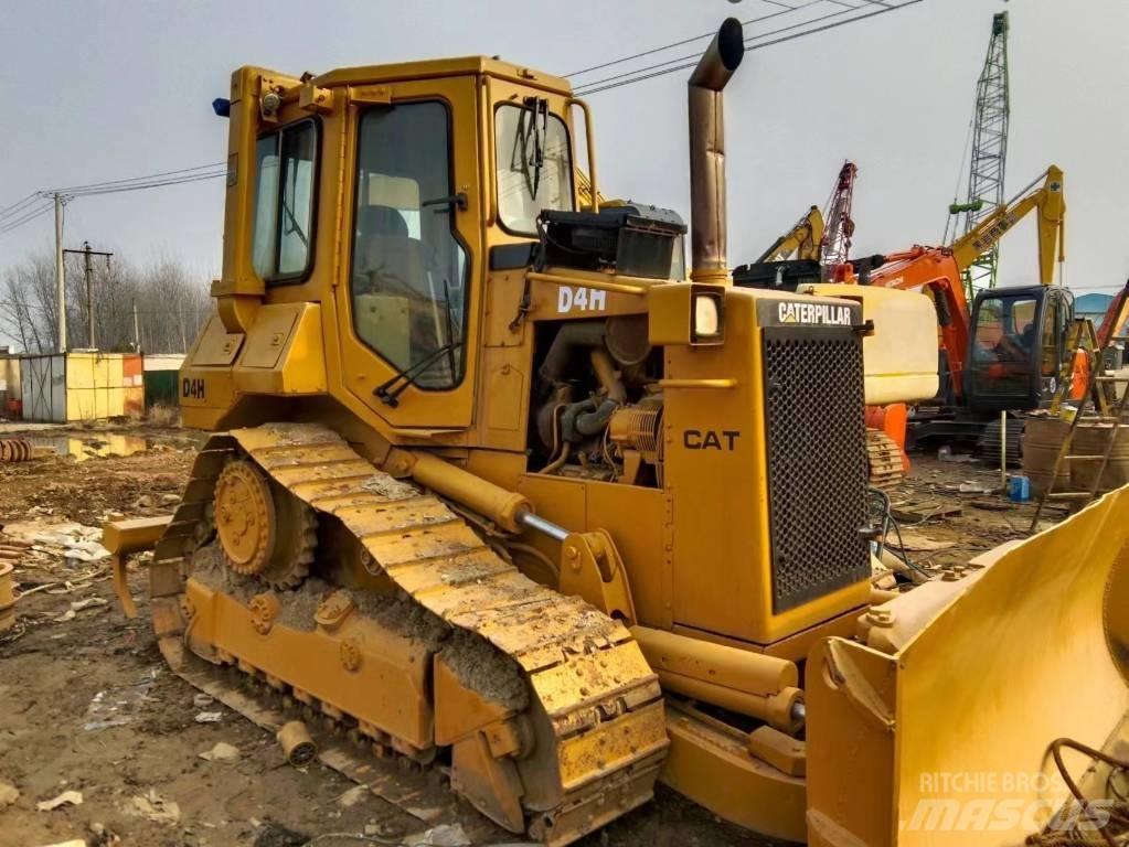 CAT D4H Dozers - Tratores rastos