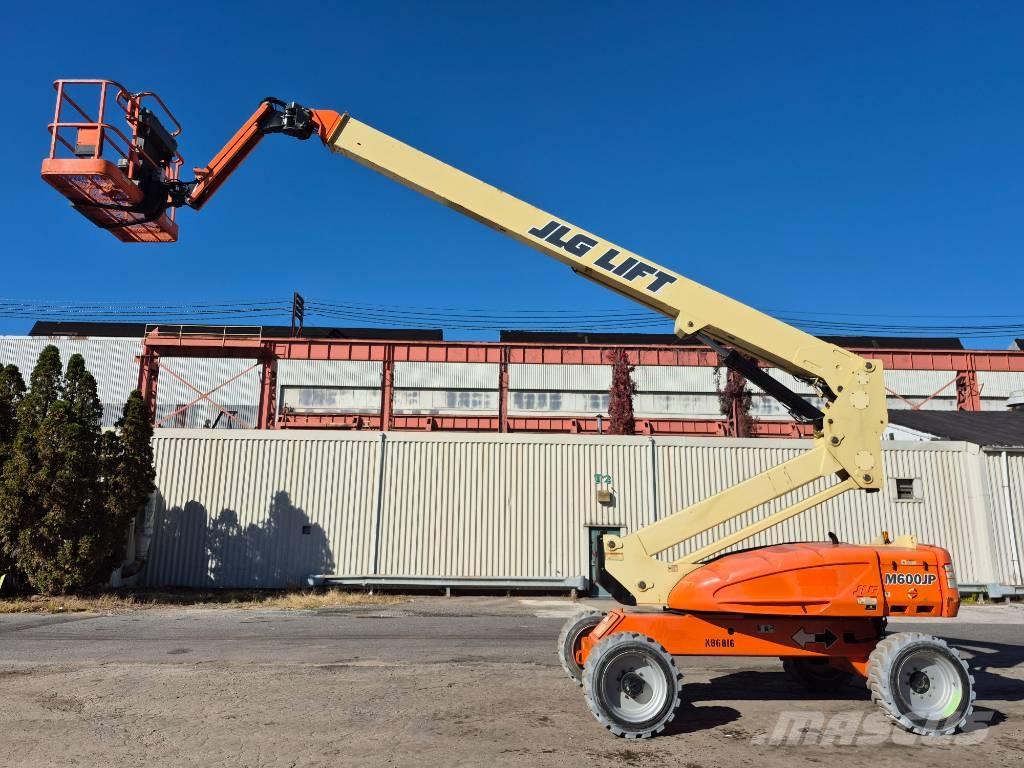JLG M 600 JP Elevadores braços articulados
