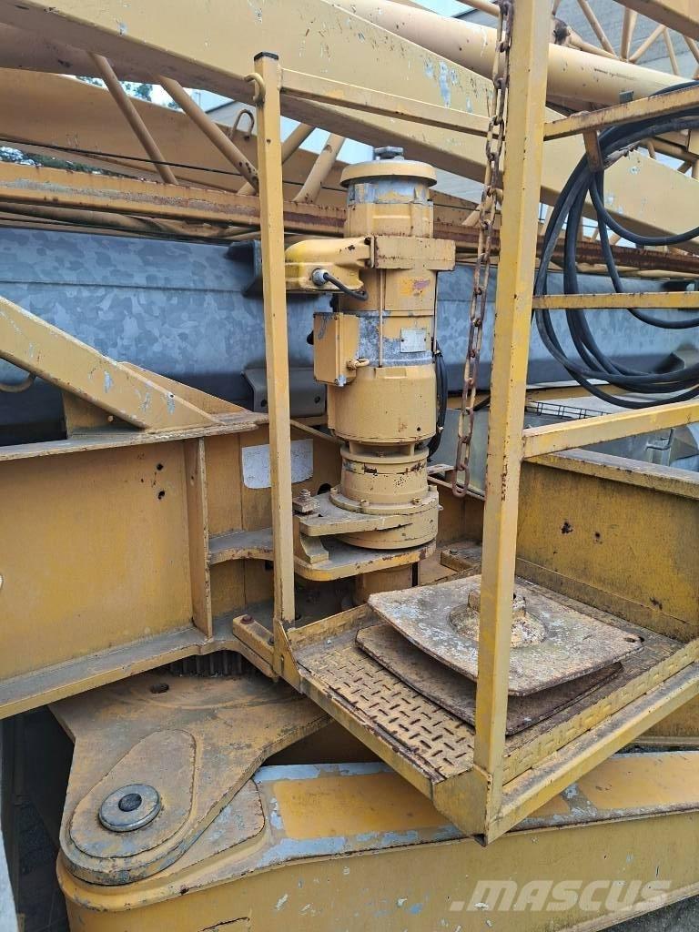 Potain HD 32 A Auto-gruas