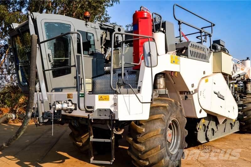 Wirtgen WR2400 Outros Camiões