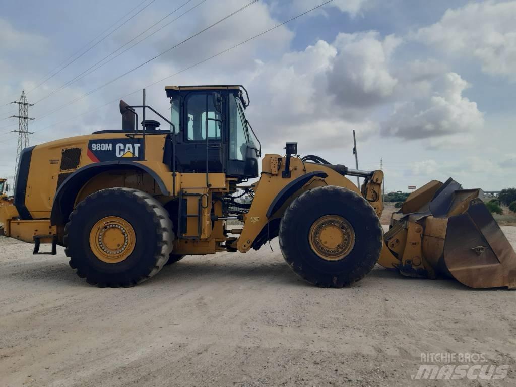CAT 980M Carregadeiras de rodas