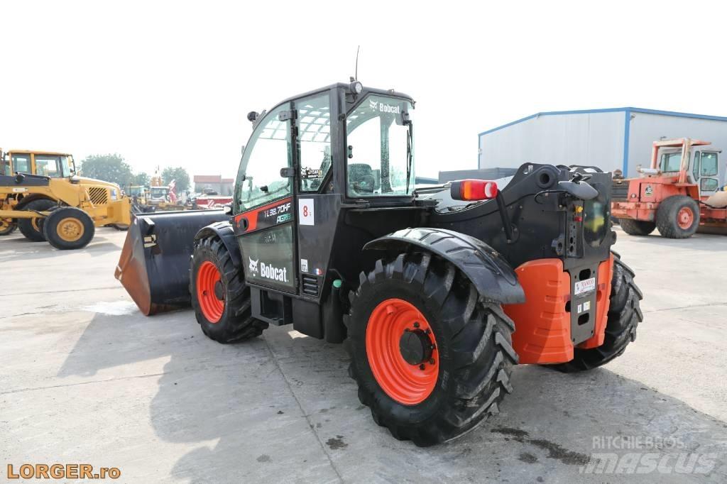 Bobcat TL38.70HF Manipulador telescópico