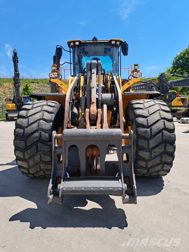 Volvo L 220 H Carregadeiras de rodas