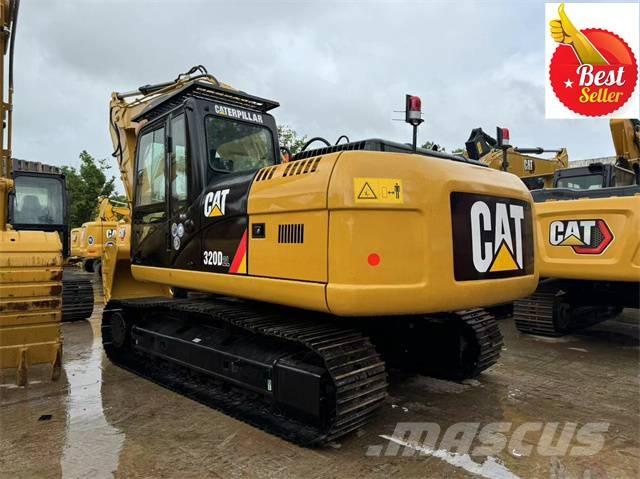 CAT 320 D 2L Escavadeiras de esteiras