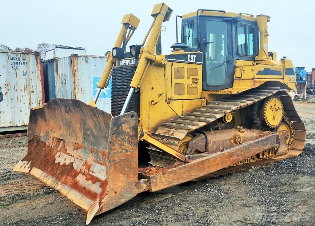CAT D 6 R II Dozers - Tratores rastos