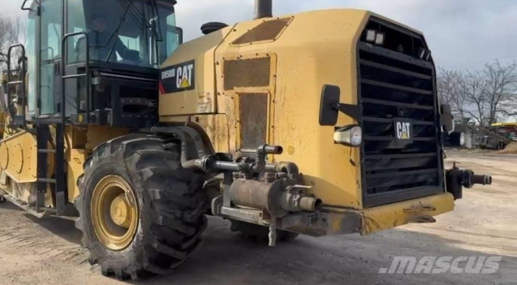 CAT RM 500 Recicladores de asfalto