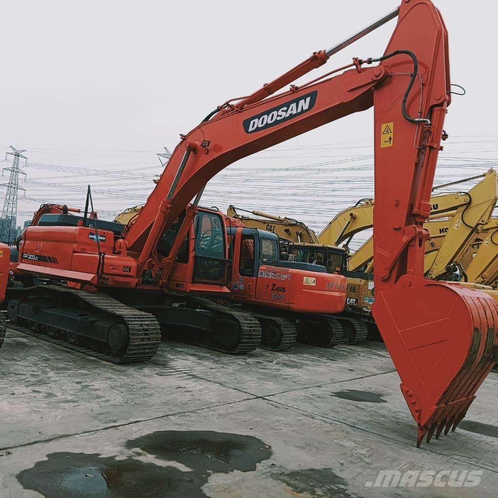 Doosan DX 300 LC Escavadeiras de esteiras