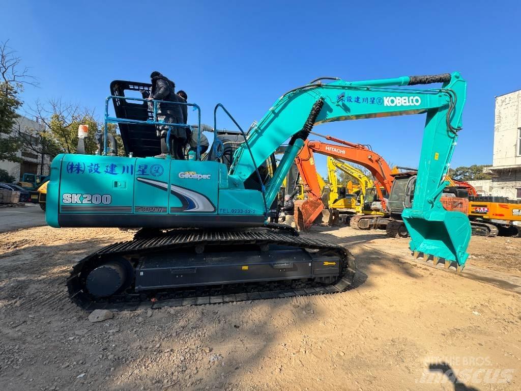 Kobelco SK 200-8 Escavadeiras de esteiras