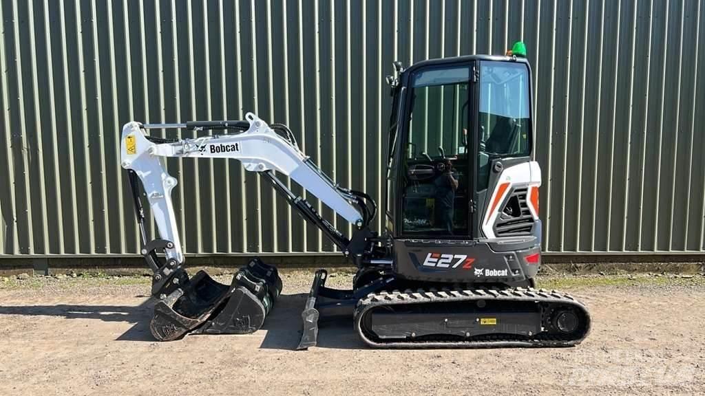 Bobcat E27Z Miniescavadeiras