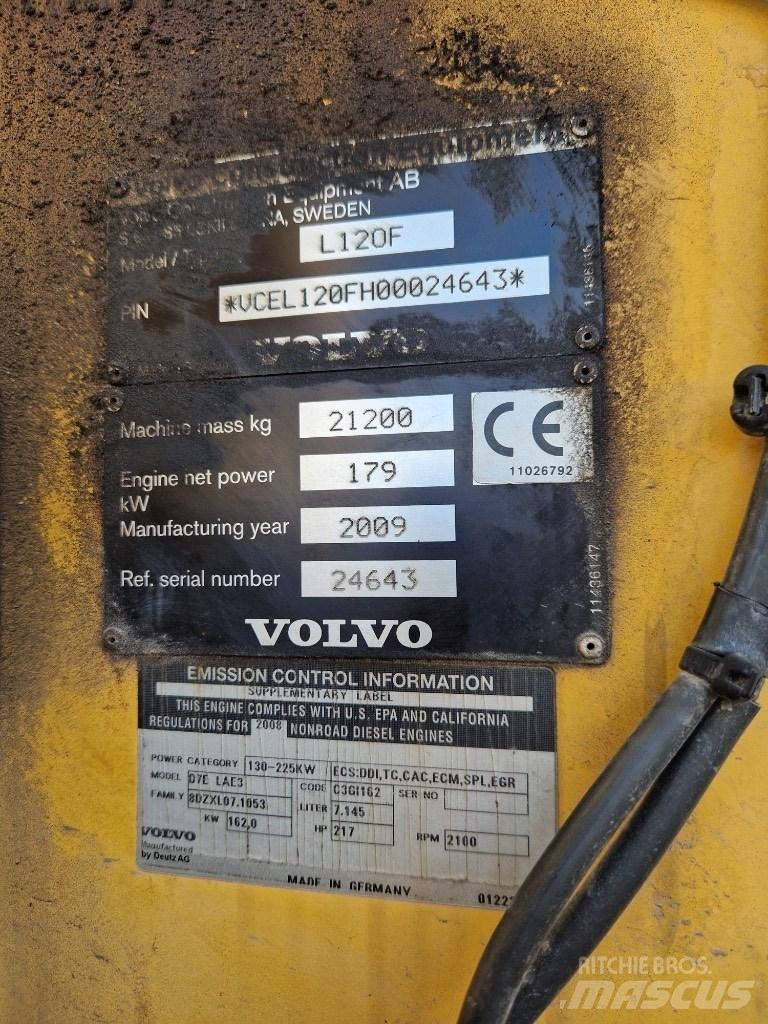 Volvo L 120 F Carregadeiras de rodas