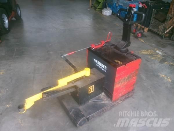 Manitou TA30 Self propelled stackers
