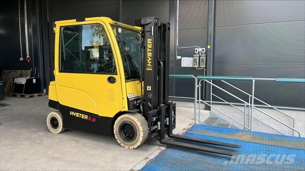 Hyster J 3.0 XN Empilhadores eléctricos