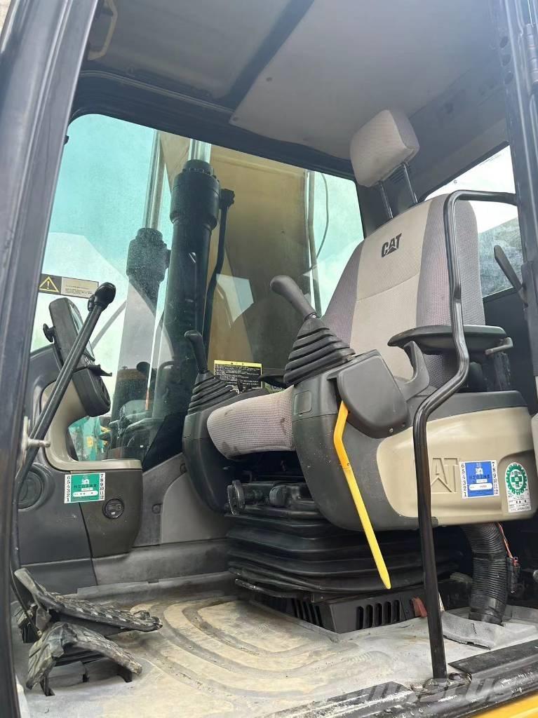 CAT CAT323D Escavadeiras de esteiras