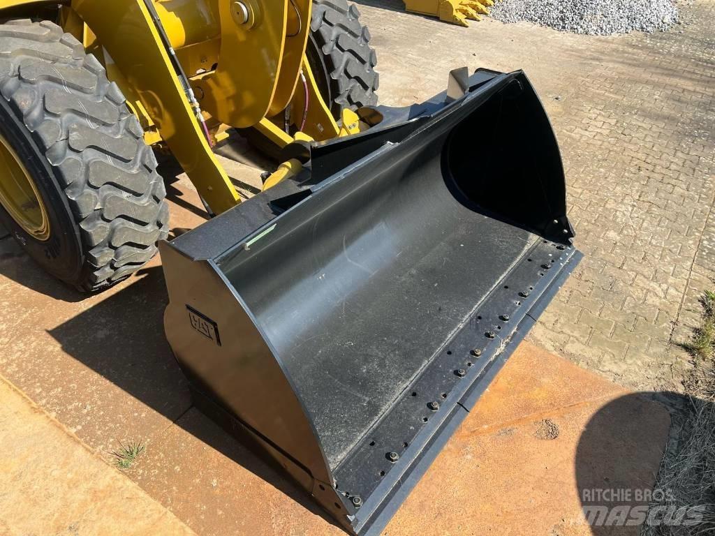 CAT 926M Carregadeiras de rodas