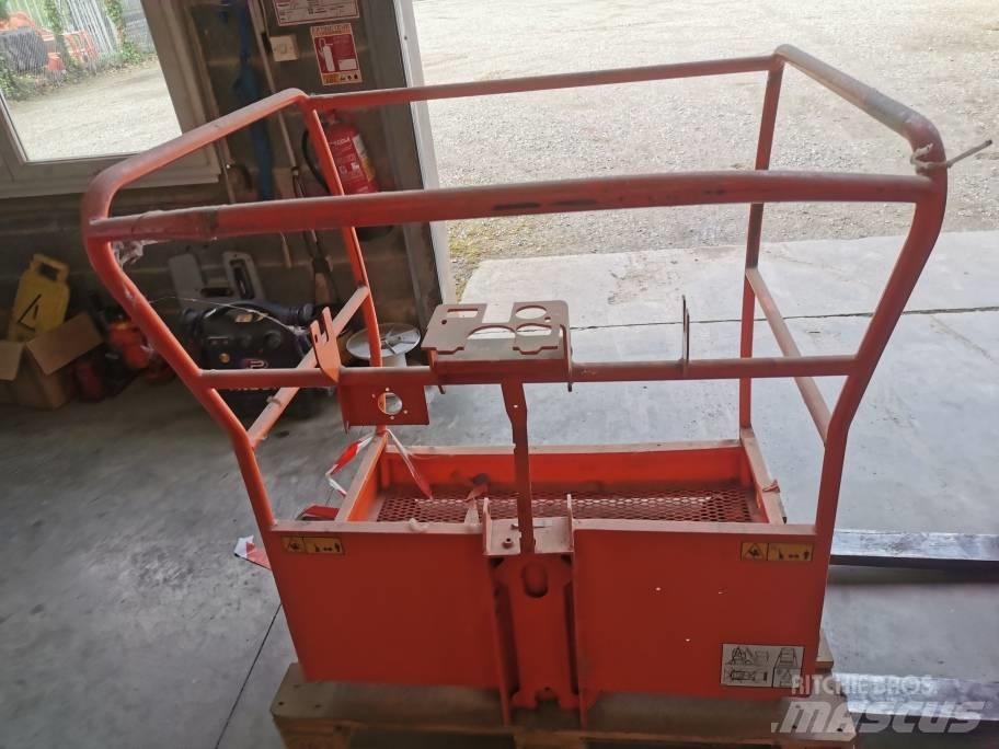 JLG Toucan 10 E Lanças e braços dippers