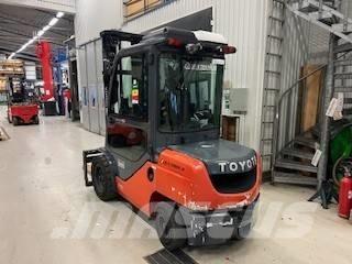 Toyota 02-8 FDJF 35 Empilhadores Diesel