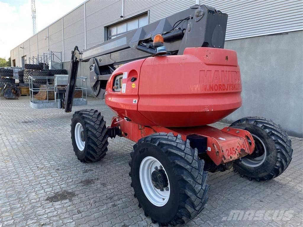 Manitou 200ATJ RC Elevadores braços articulados