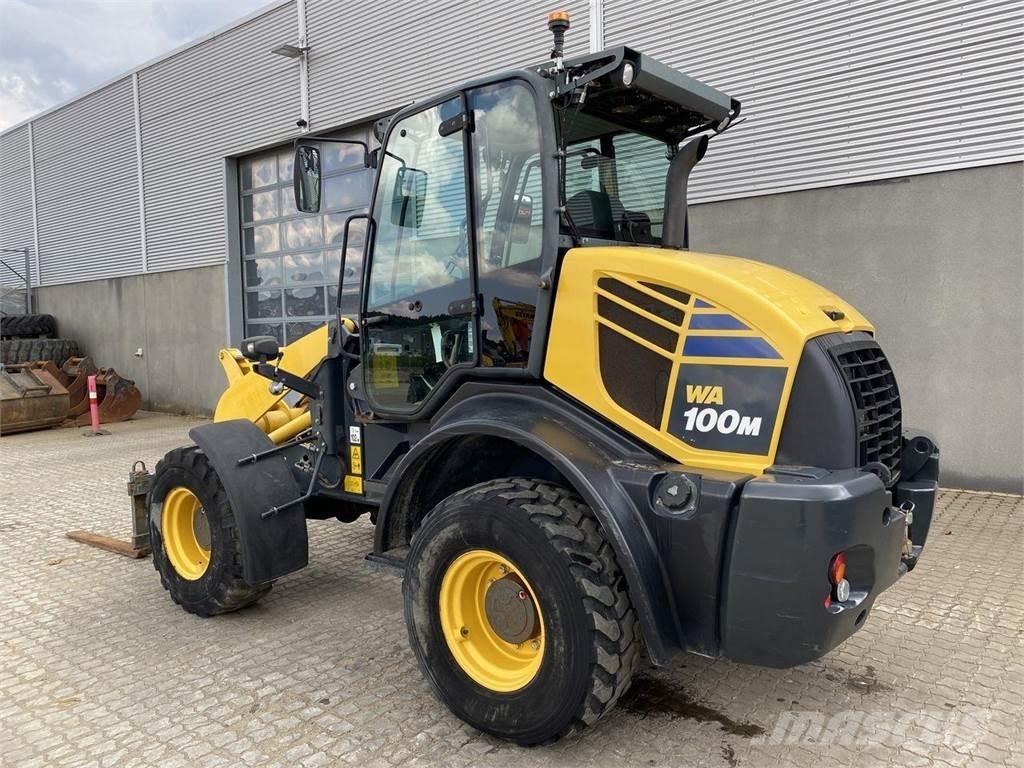 Komatsu WA100-7 Carregadora multifunções
